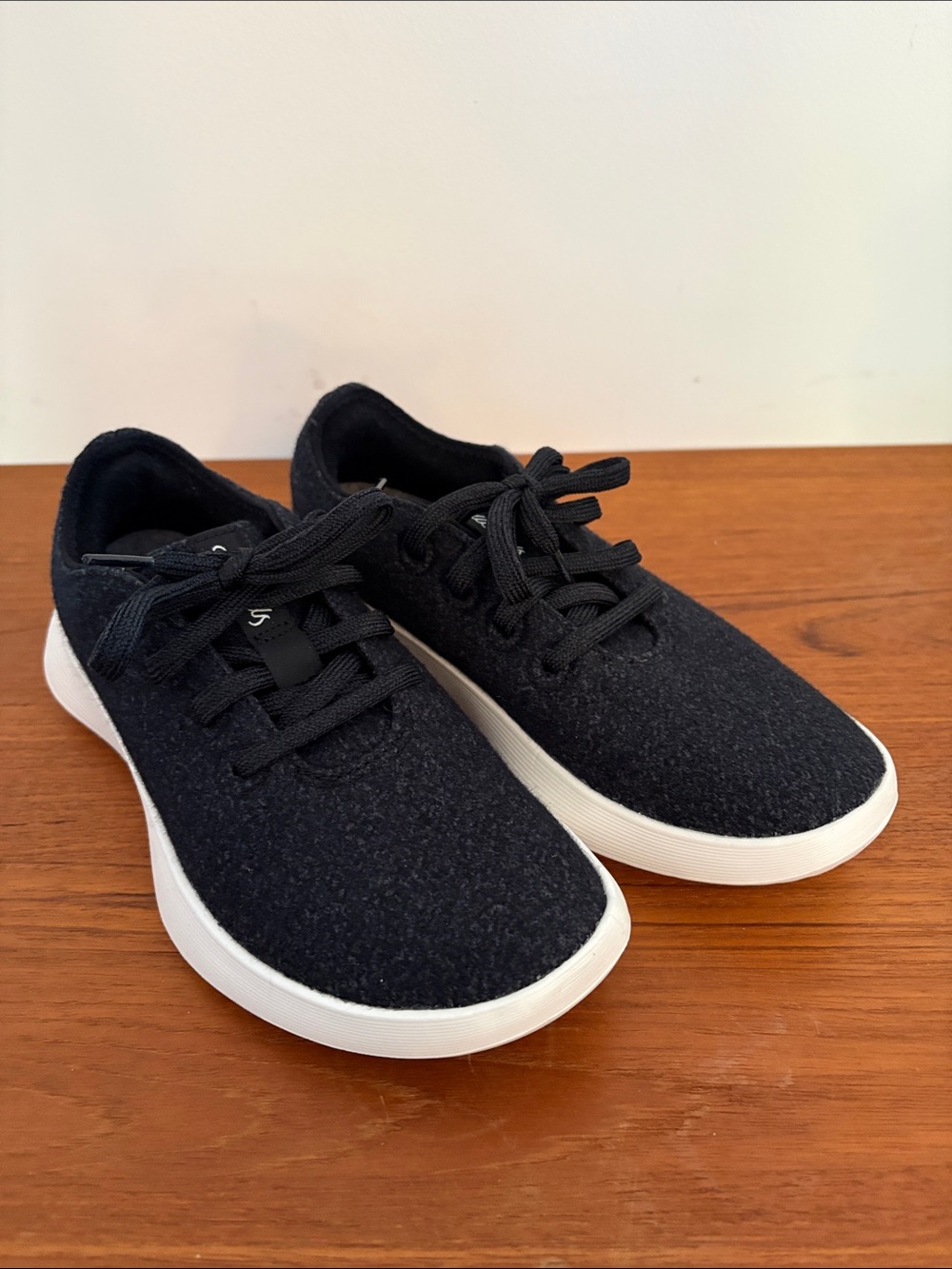 allbirds Women's Black Knit Runner Go with White Sole